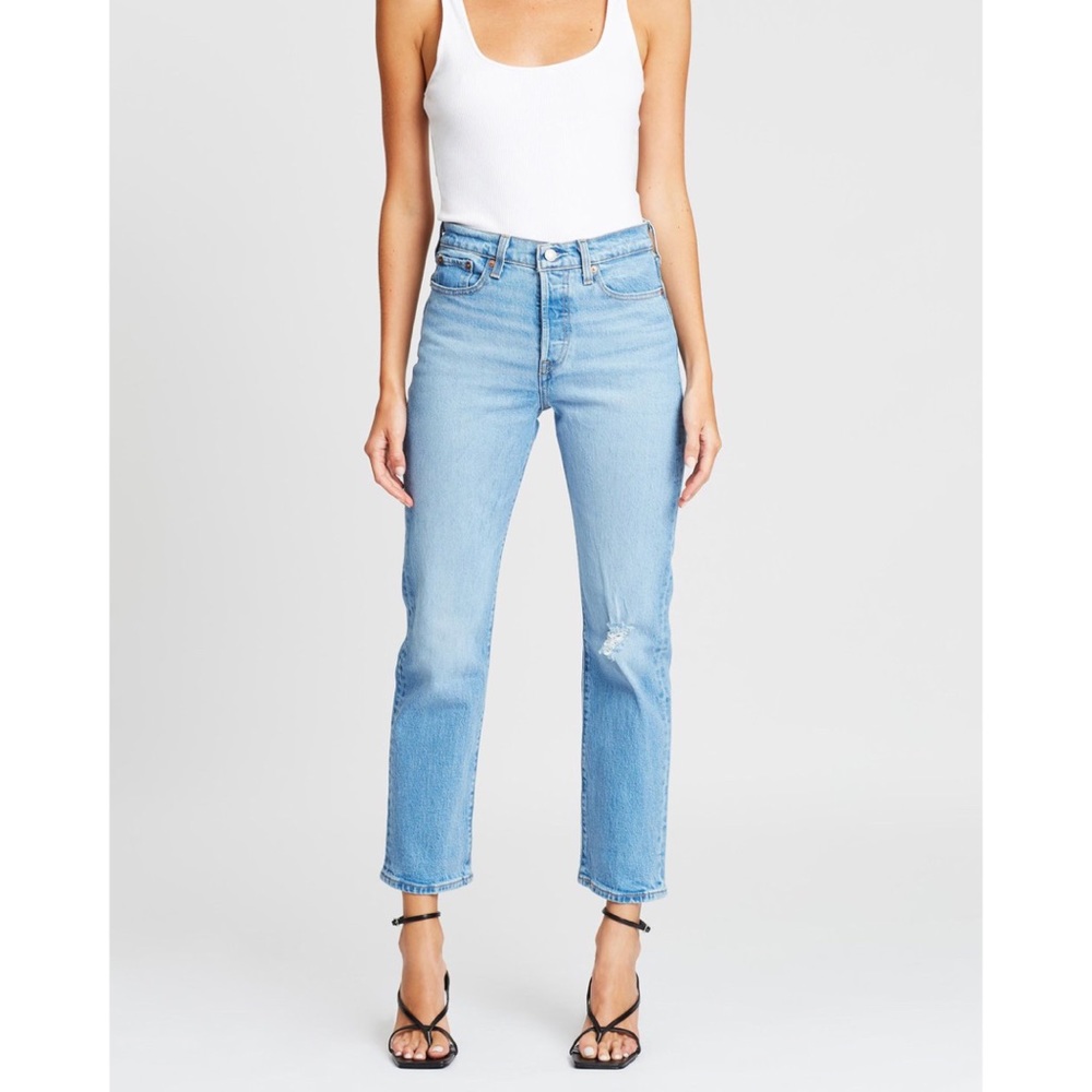 Levi's - Wedgie Fit Straight Jeans - Tango Blue - Picture 14 of 16
